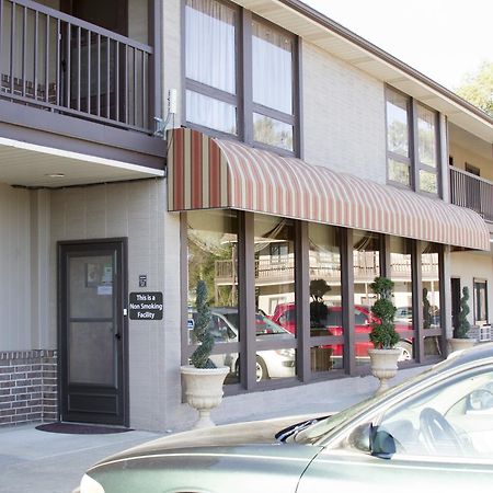Cottonwood Inn & Suites Phillipsburg Ngoại thất bức ảnh